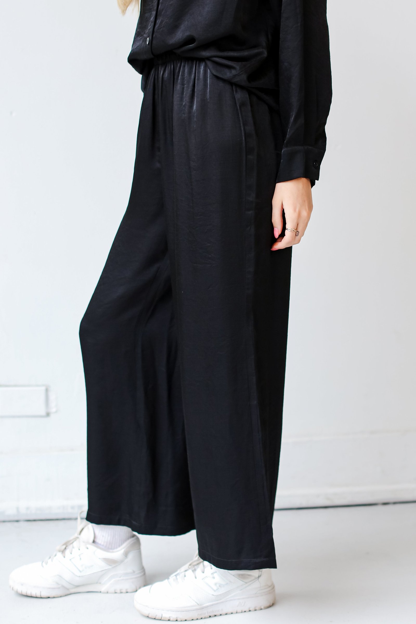 Serene Beauty Wide Leg Pants EO7