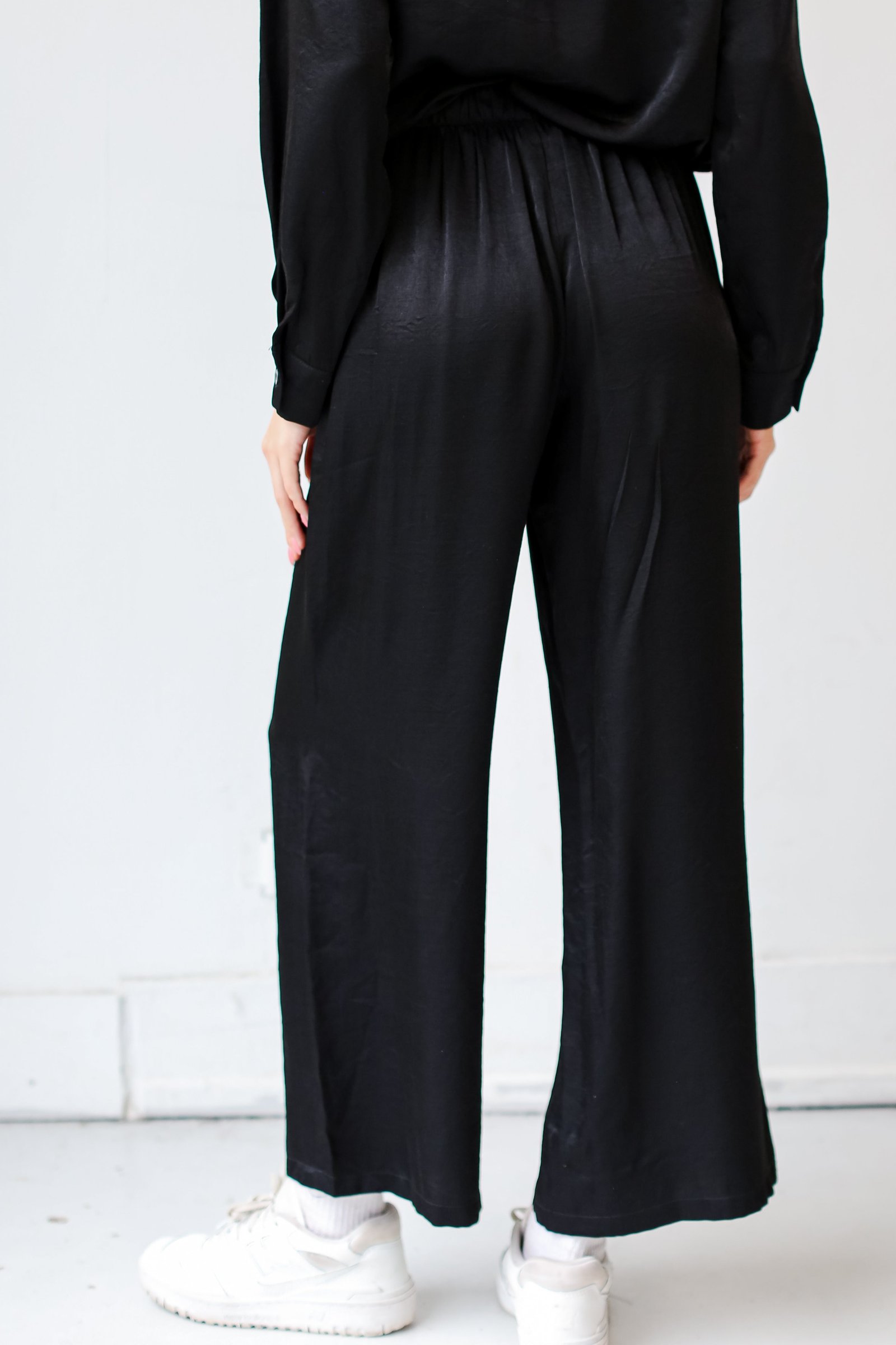 Serene Beauty Wide Leg Pants EO7