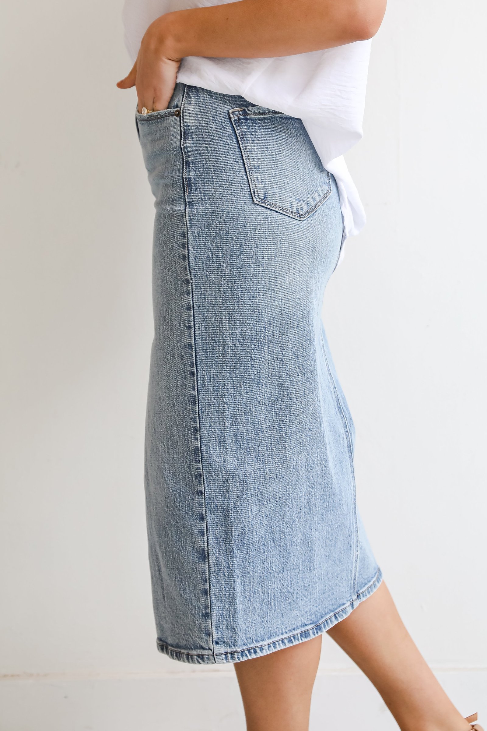 Make It Easy Medium Wash Denim Midi Skirt EO8