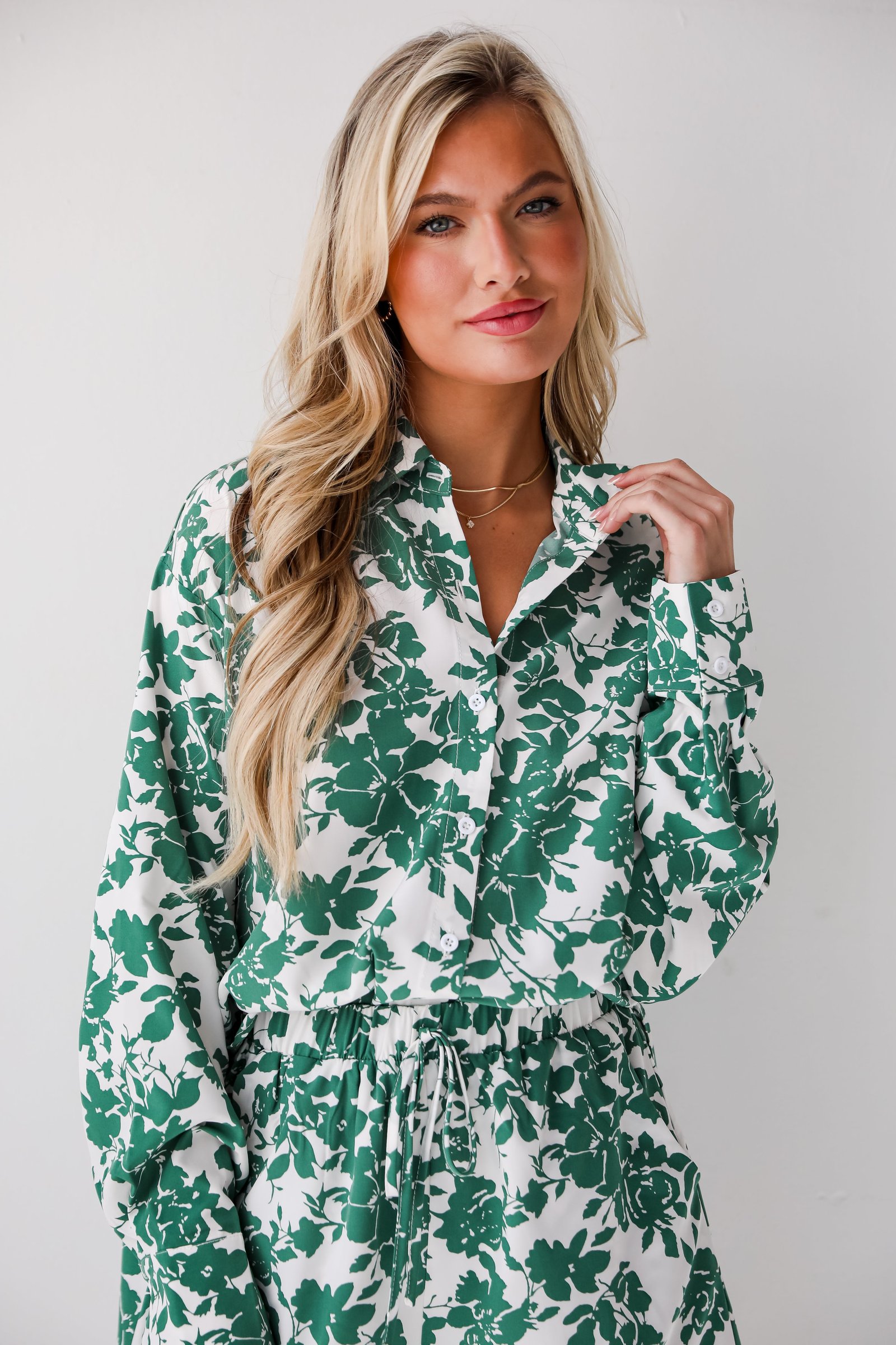 Island Sunsets Green Floral Button-Up Blouse BL5