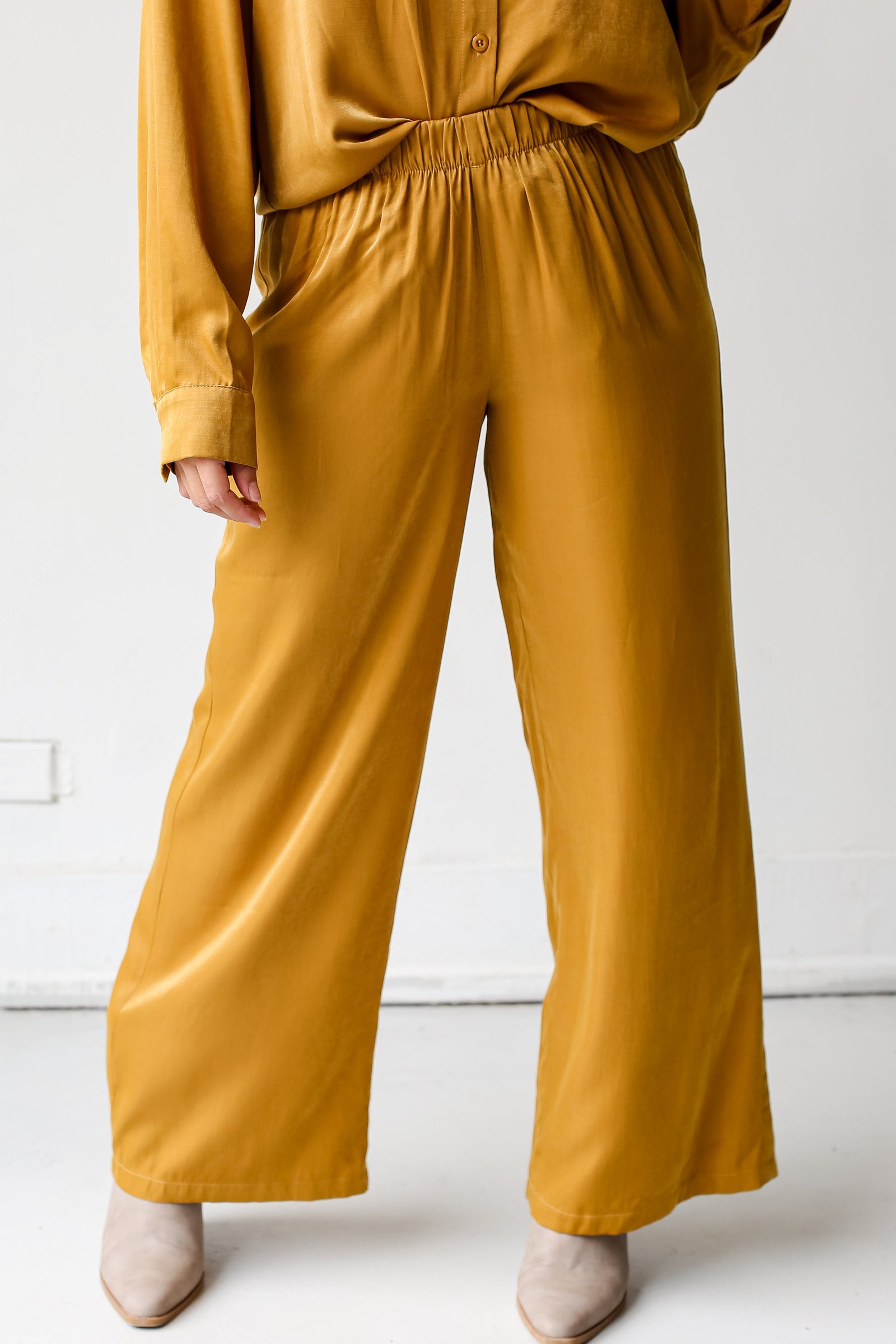 Serene Beauty Wide Leg Pants EO7